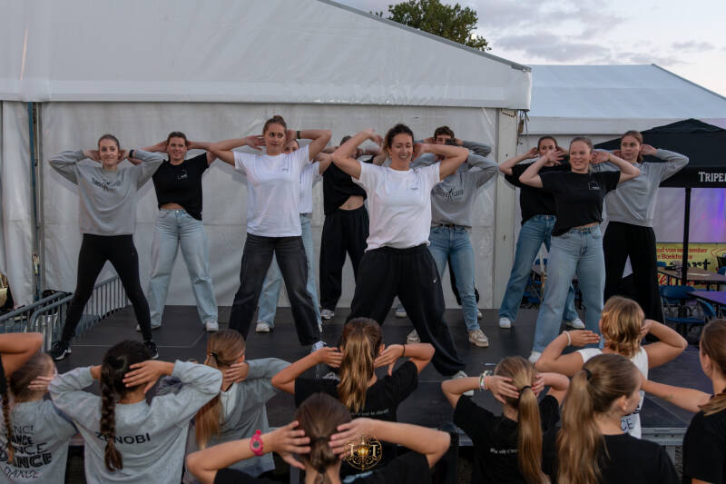 girnaertfeesten-girnaert-eetfestijn-girnaert-stuntshow-timelesstales-21-standard.jpg
