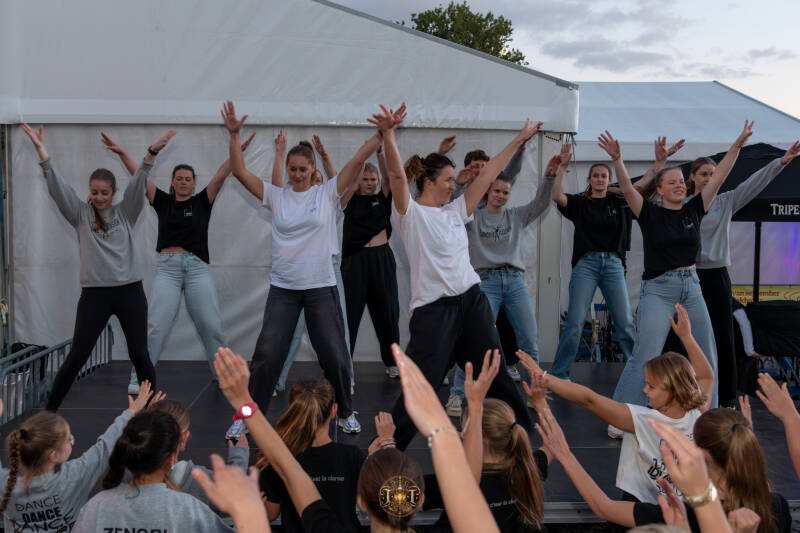 girnaertfeesten-girnaert-eetfestijn-girnaert-stuntshow-timelesstales-23-standard.jpg