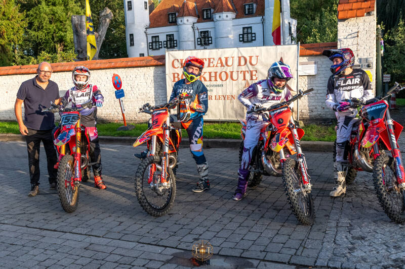 girnaertfeesten-girnaert-eetfestijn-girnaert-stuntshow-timelesstales-35-standard.jpg