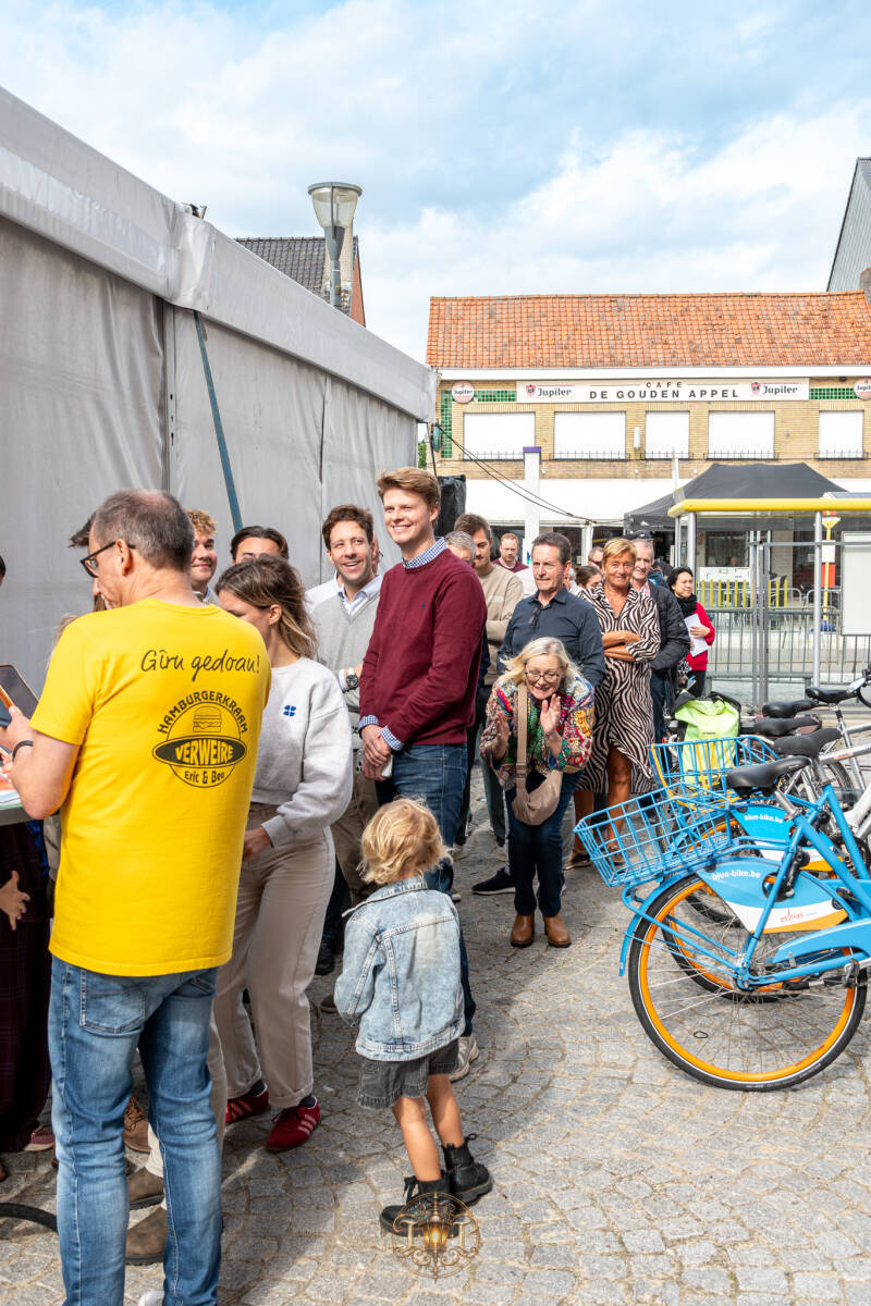 girnaertfeesten-girnaert-eetfestijn-girnaert-stuntshow-timelesstales-6-standard.jpg