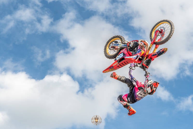 girnaertfeesten-girnaert-eetfestijn-girnaert-stuntshow-timelesstales-68-standard.jpg