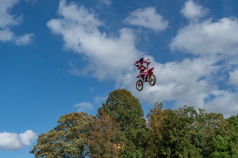 girnaertfeesten-girnaert-eetfestijn-girnaert-stuntshow-timelesstales-87-standard.jpg
