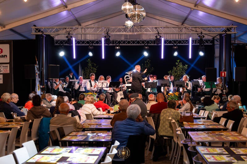 girnaertfeesten-girnaert-eetfestijn-girnaert-stuntshow-timelesstales-9-standard.jpg