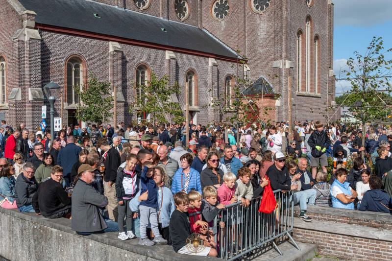 girnaertfeesten-girnaert-eetfestijn-girnaert-stuntshow-timelesstales-94-standard.jpg