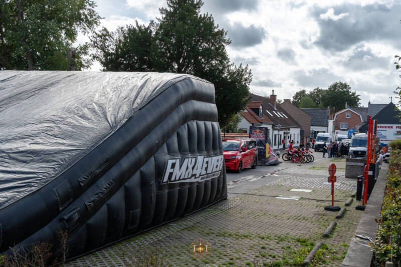 girnaertfeesten-girnaert-eetfestijn-girnaert-stuntshow-timelesstales-96-standard.jpg