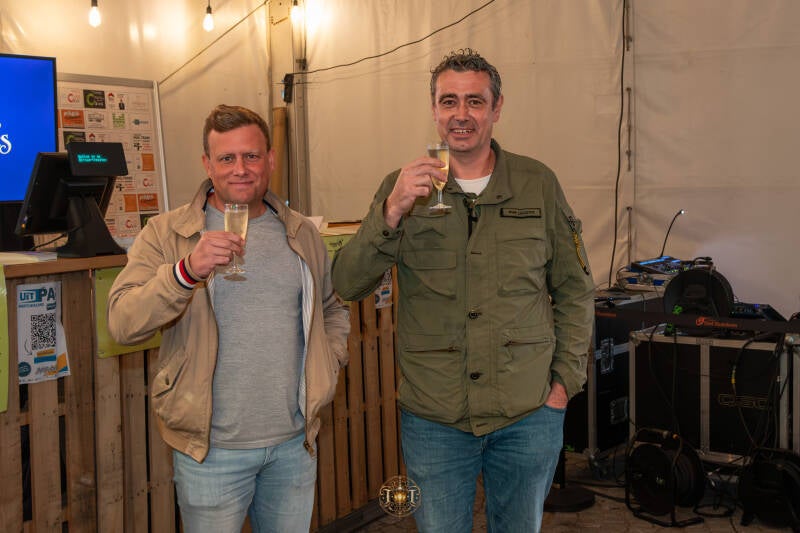 girnaertfeesten-revue-crevette-timelesstales-22-standard.jpg
