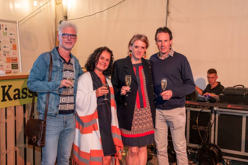 girnaertfeesten-revue-crevette-timelesstales-36-standard.jpg