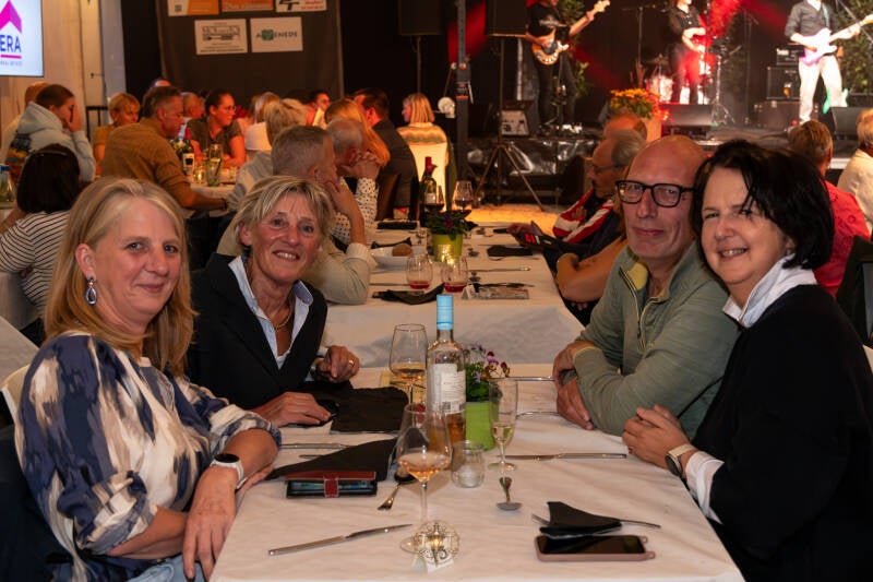 girnaertfeesten-revue-crevette-timelesstales-56-standard.jpg