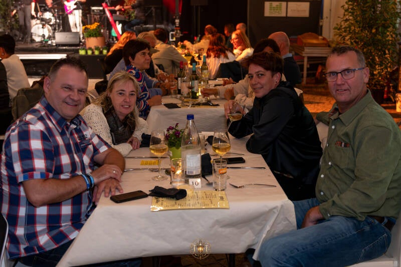 girnaertfeesten-revue-crevette-timelesstales-64-standard.jpg