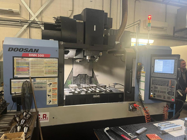 2012 DOOSAN DNM500