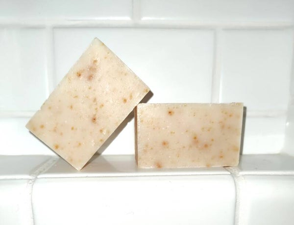 All-natural, Artisan-crafted Bar Soap Collection - Silky Botanica