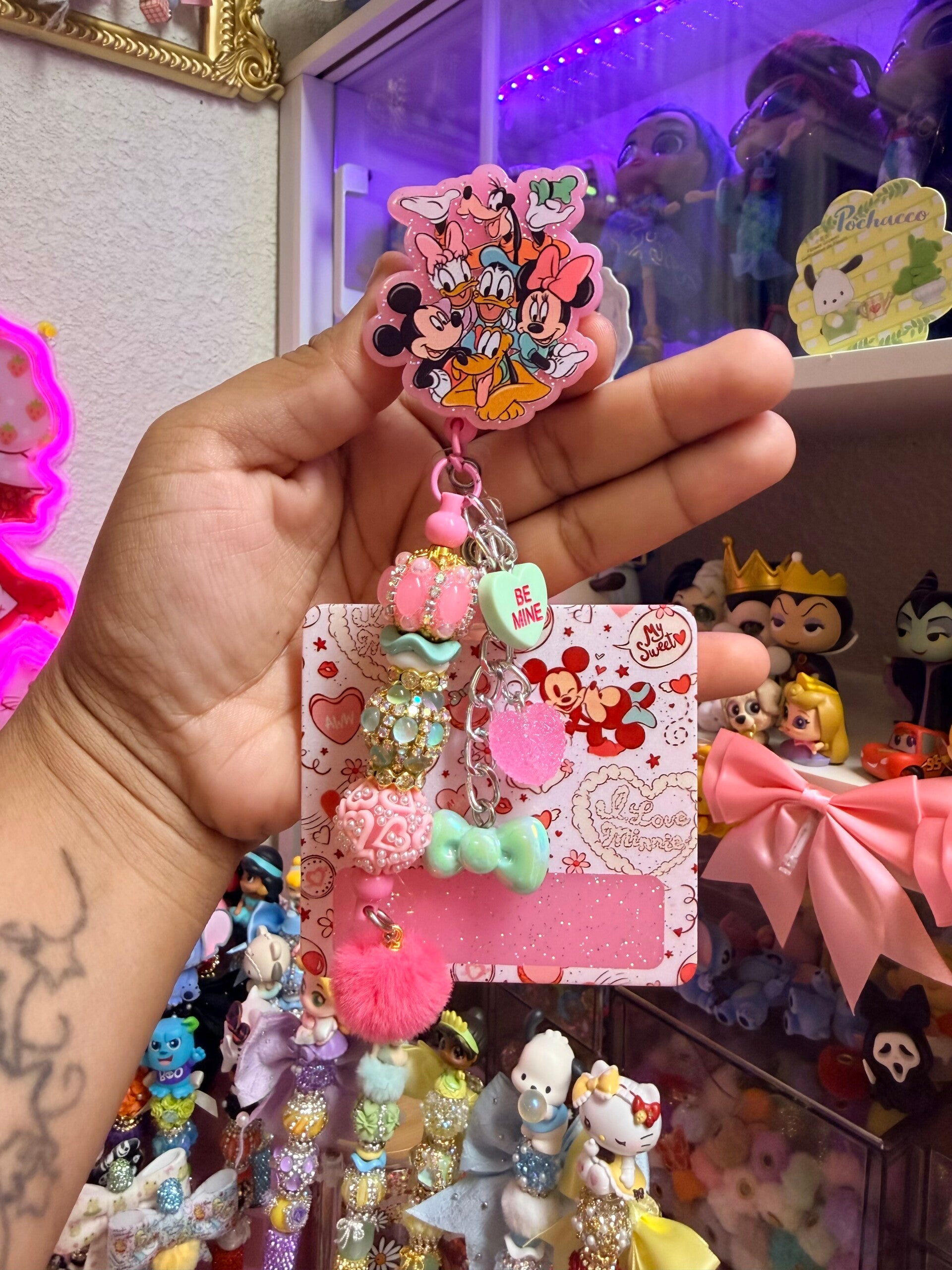 Badge reel 🍓