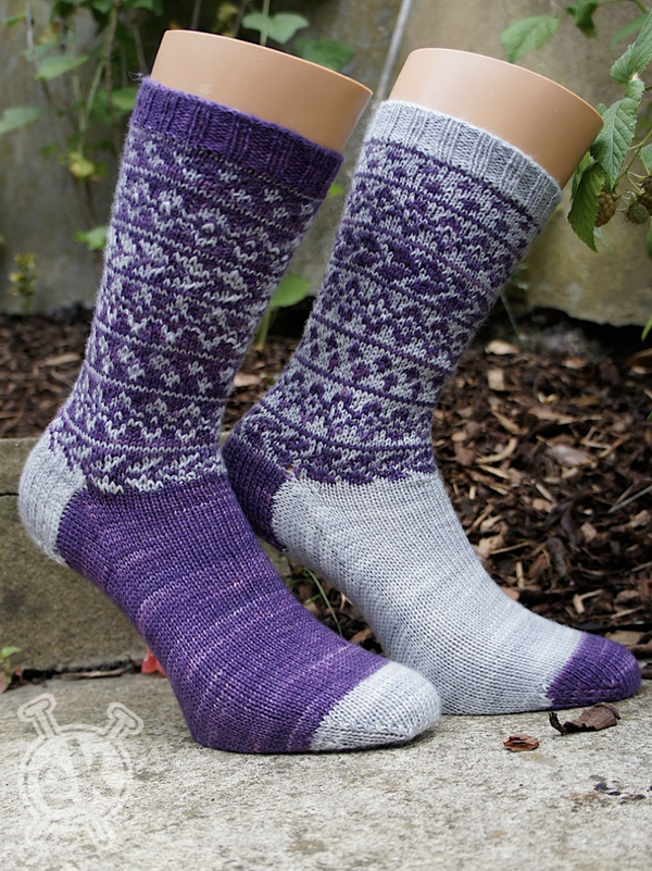 Tic-Tac-Toe Socks