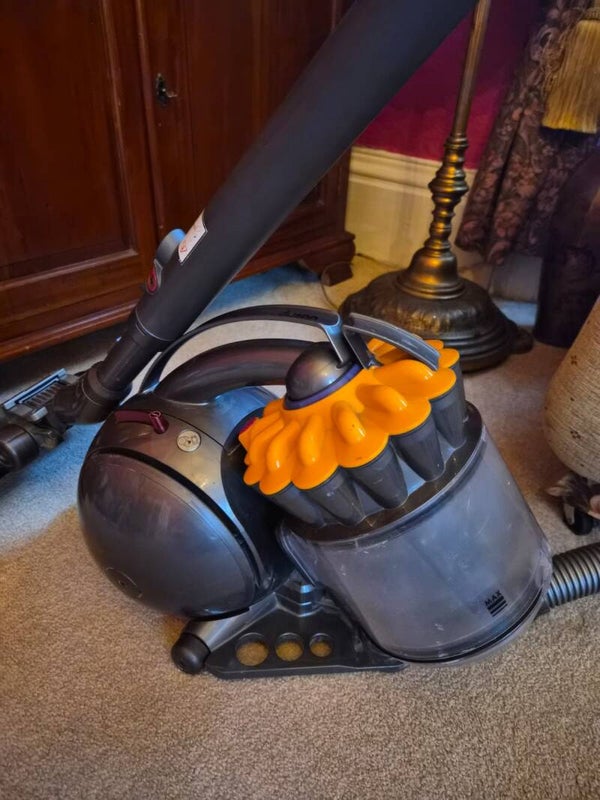Dyson Ball