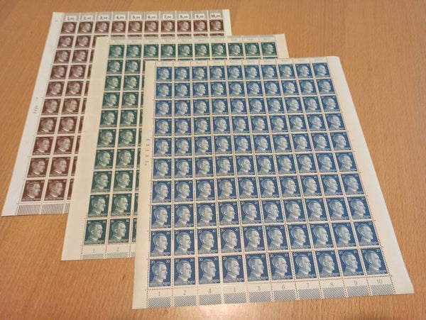 Adolf Hitler 3 Bogen, 10 Pf, 16 Pf, 20 Pf, MiNr. 826, 790, 791 alle postfrisch **