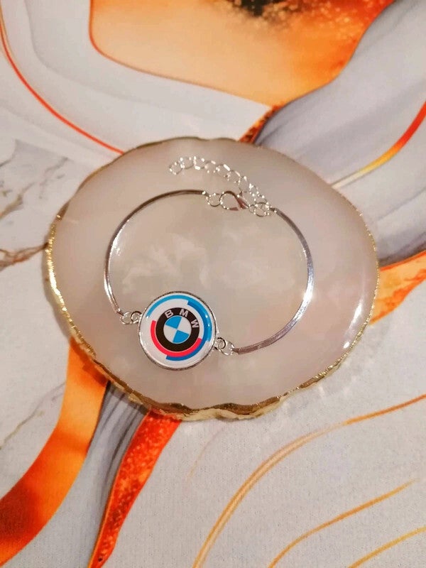 Bracelet BMW 50 ans 20 cm en acier inoxydable doré, argenté ou rose gold – Bijou automobile | LTDF Création