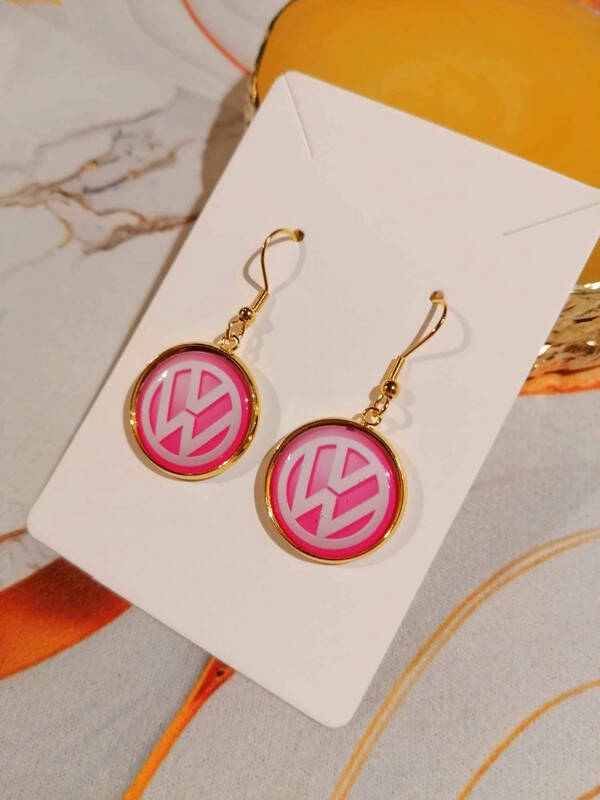 Collection Inspirée de Volkswagen Rose – Douceur & style signés LTDF Creation