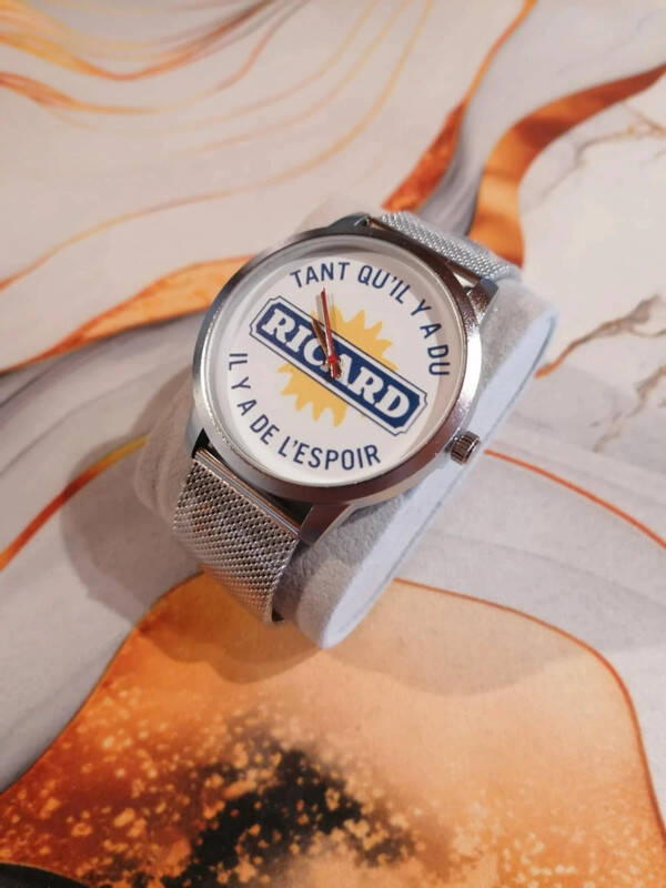 Montre Bracelet Argenté « Tant qu’il y a du Ricard, il y a de l’espoir » – Acier Inoxydable 24 cm | LTDF Création