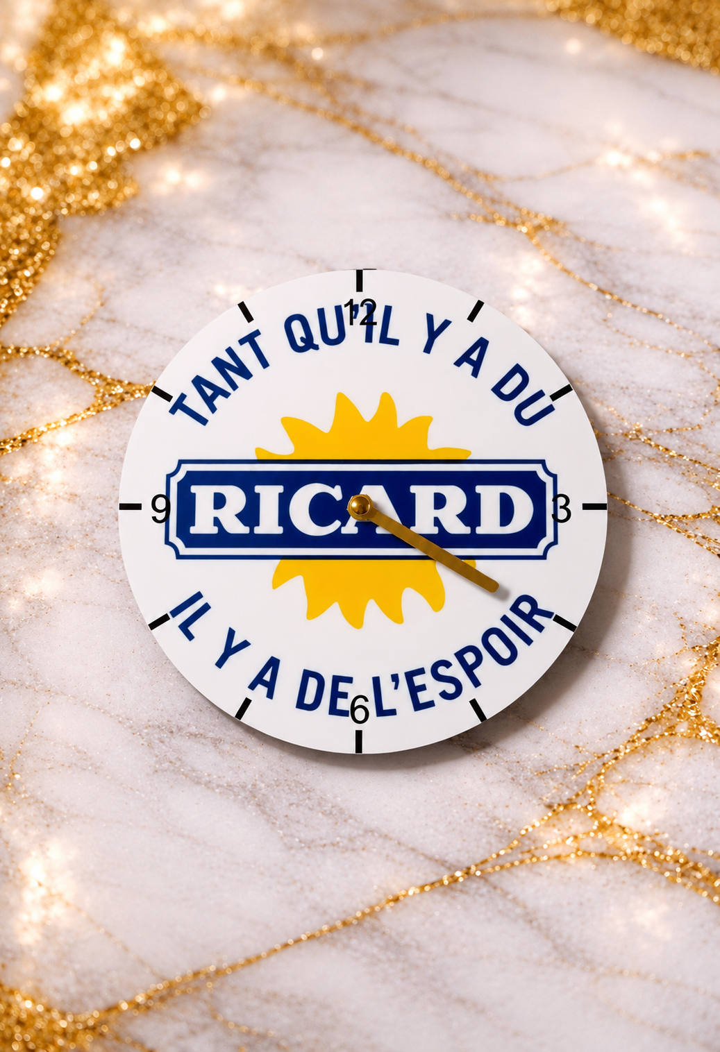 Horloge Murale « Tant qu’il y a du Ricard, il y a de l’espoir » – 20 cm | Boutique LTDF Création
