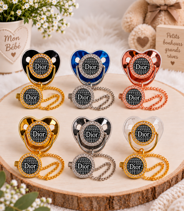 Tétine Strass Baby Dior – Tétine bébé personnalisée avec attache