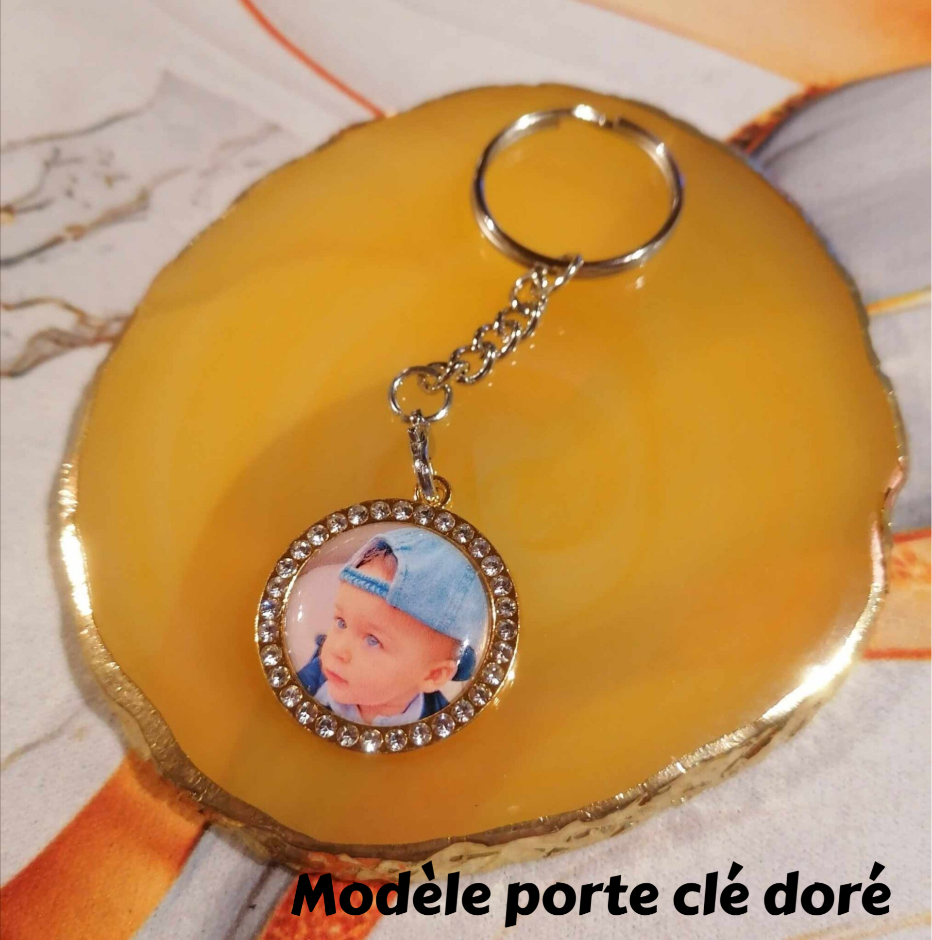 Porte-Clés Olympique de Marseille – Porte-Clé OM Logo Marseille, Accessoire Supporter Football