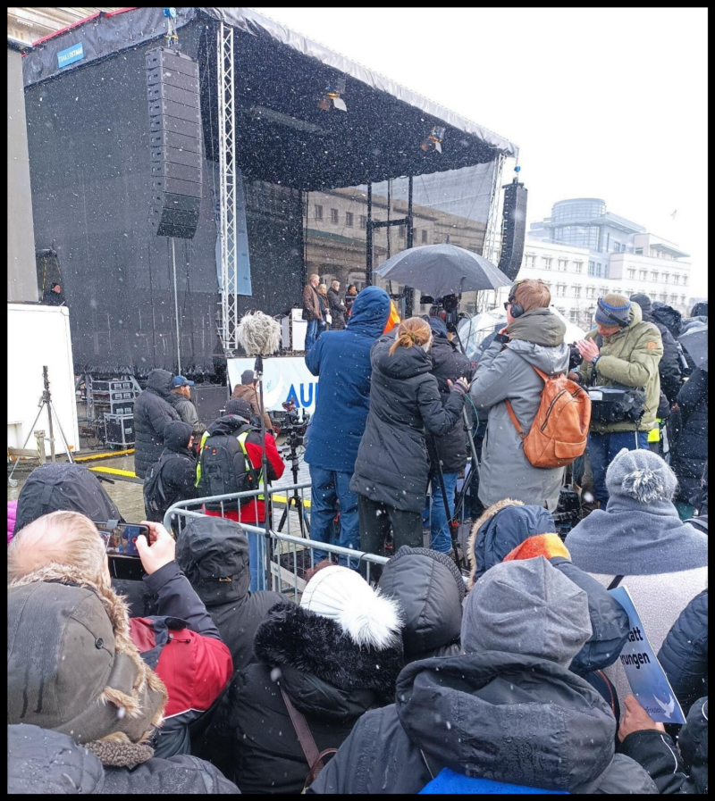 Demo 7 Frieden und Diplomatie