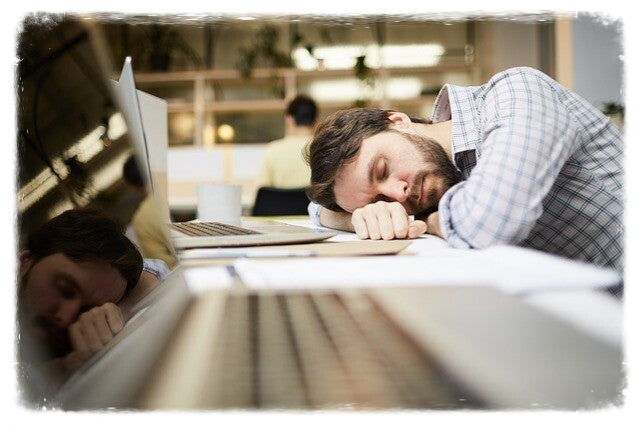 arbeitender Mensch Frieden und Diplomatie.de