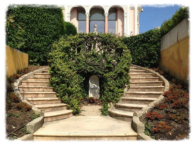 Villa Rothschild FriedenundDiplomatie