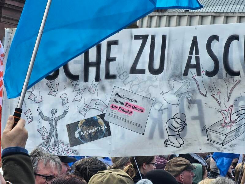 Frieden und Diplomatie