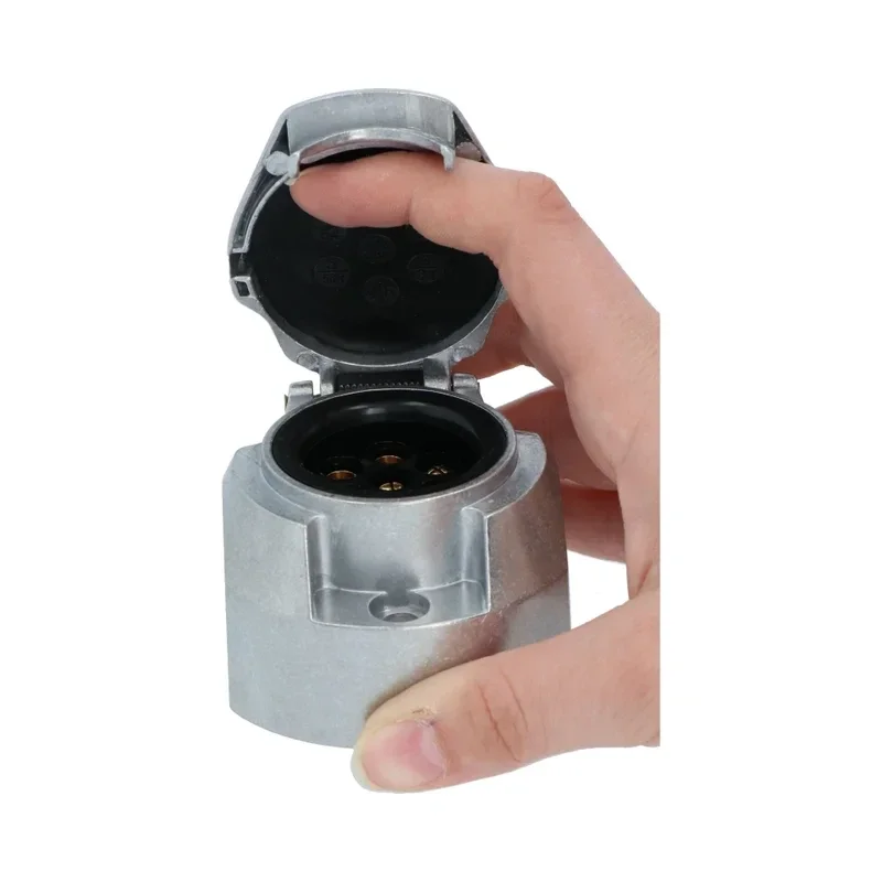 Carpoint 7-Polige Metalen Stekkerdoos met Mistlampschakeling