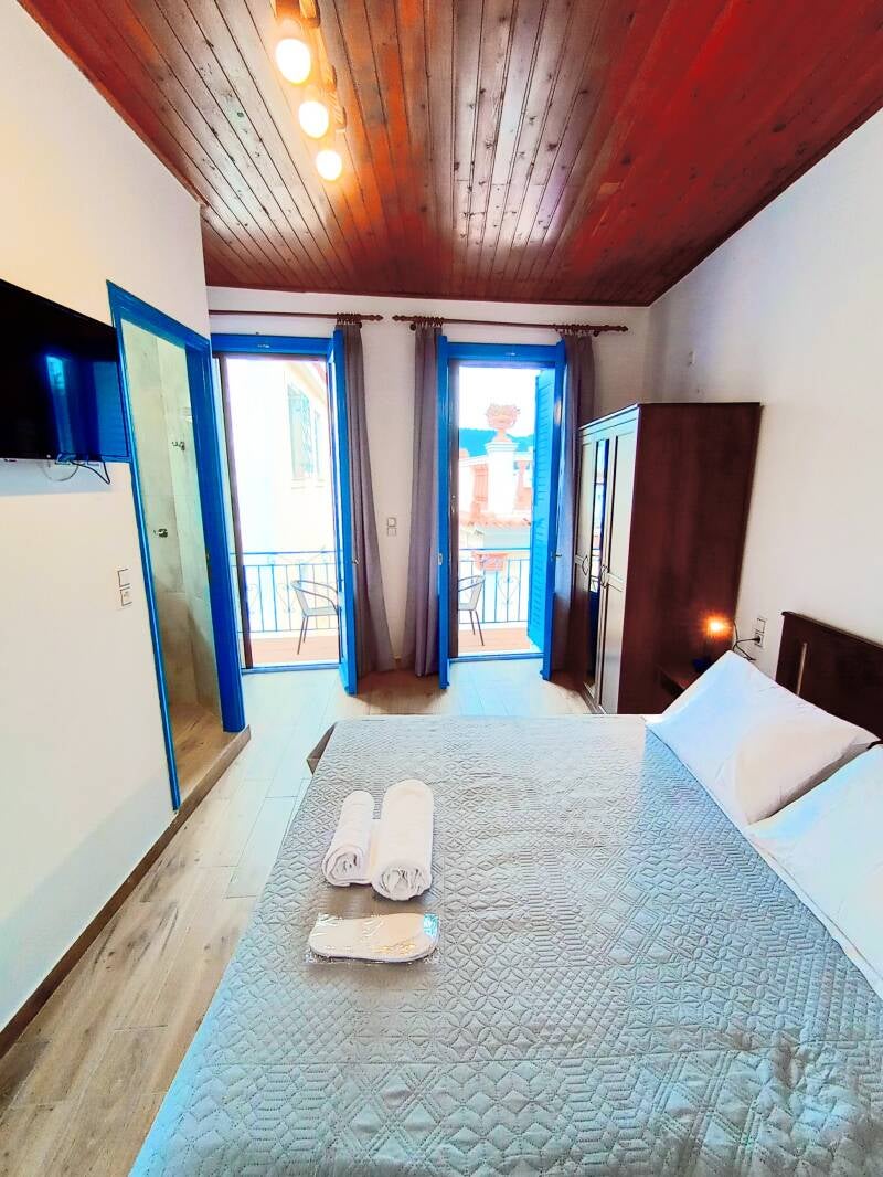 Δωμάτιο στον Πόρο, Rooms of Nectar. Υπέροχο στρώμα.