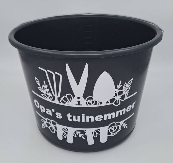 Opa's tuinemmer