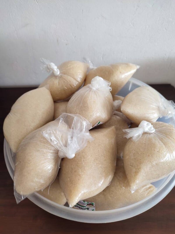 l' attiéké (semoule de manioc)