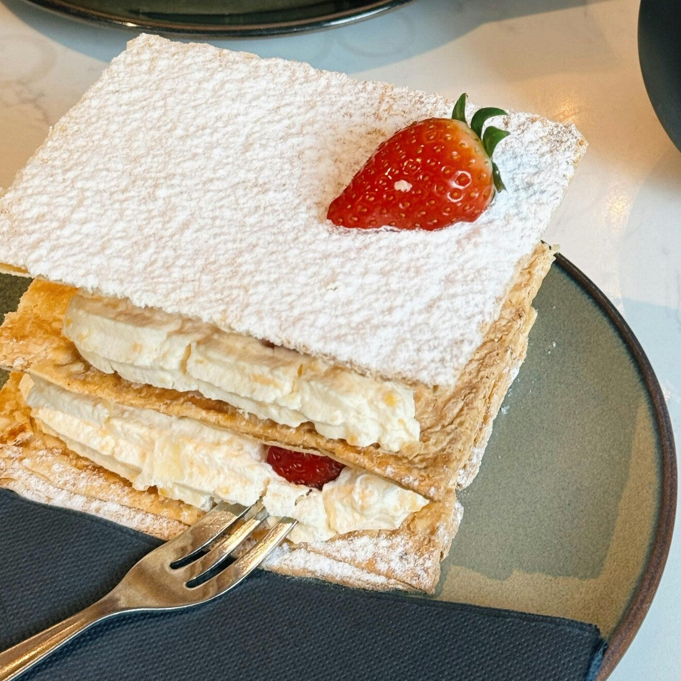 Récré adulte à la carte - Le mille-feuilles aux fraises