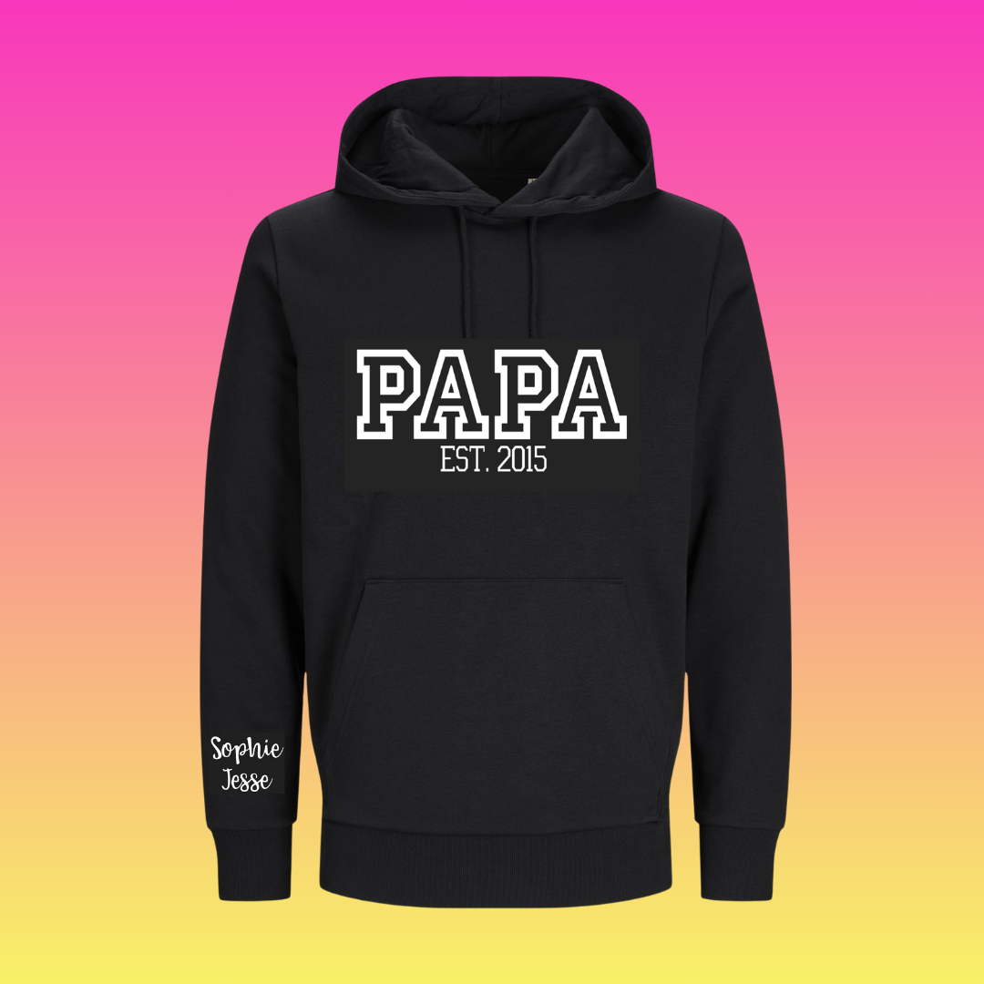Hoodie PAPA est. met namen op mouw