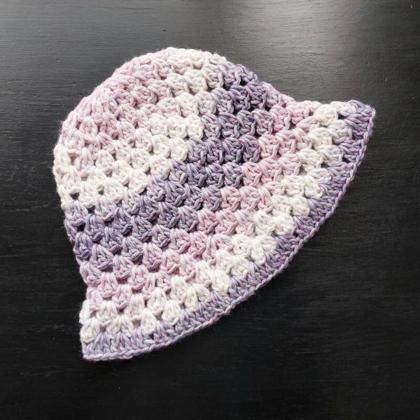 Granny Stitch Bucket Hat - Purple Gradient