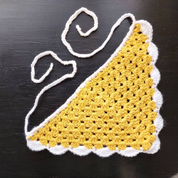 Granny Stitch Bandana - Yellow & White