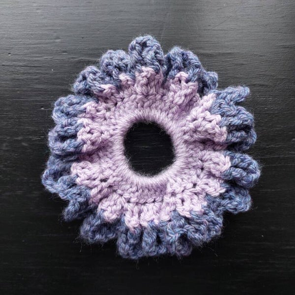 Floral Scrunchie - Lilac