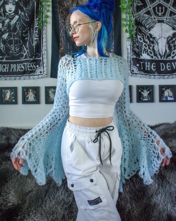 Lily Lace Bellsleeve Shrug - Blue