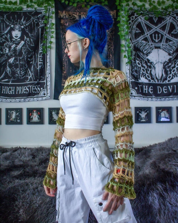 Raglan Shrug - Green