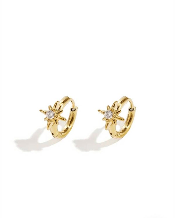 Earring gold diamond star