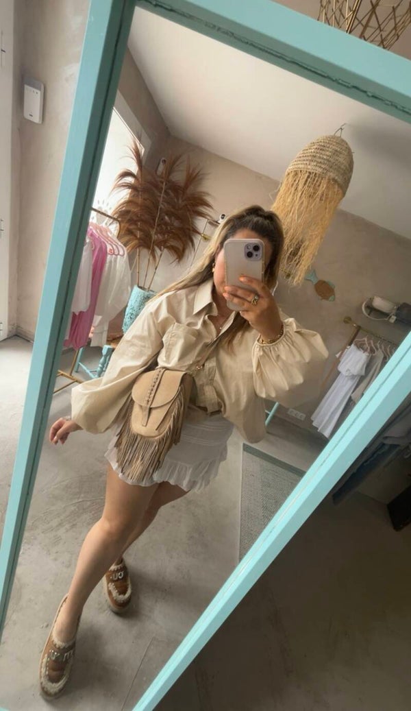 Open back beige