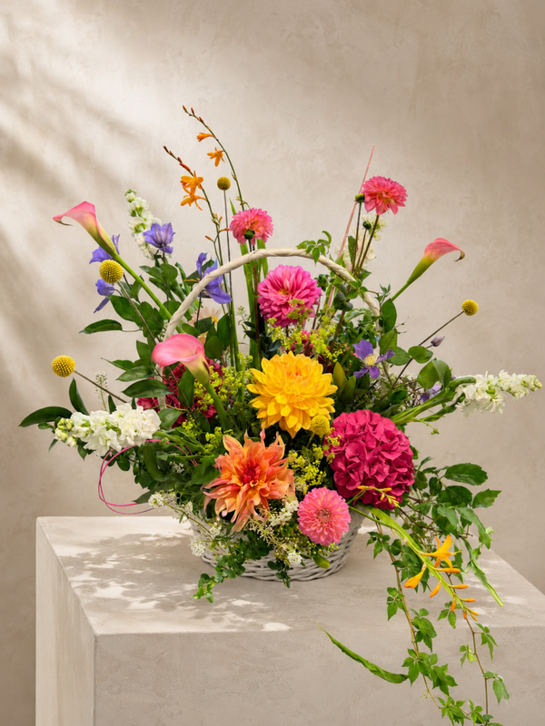 Medium flower basket