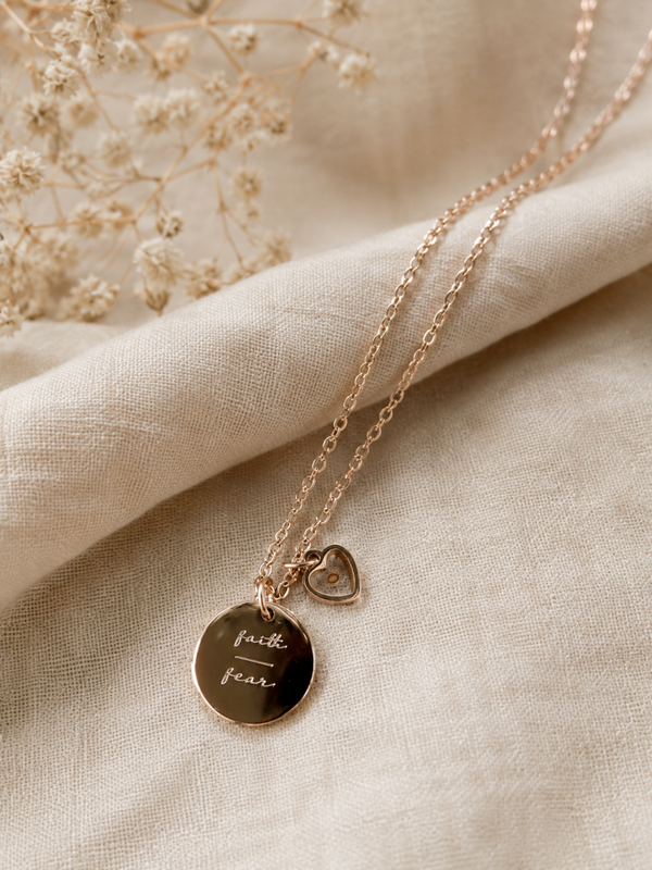 Ketting Mosterdzaadje, Faith > Fear