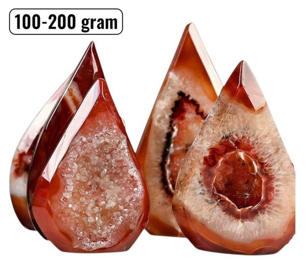 Waterdruppelgeode van Carneool uit Uruguay 100-200 gram per stuk.