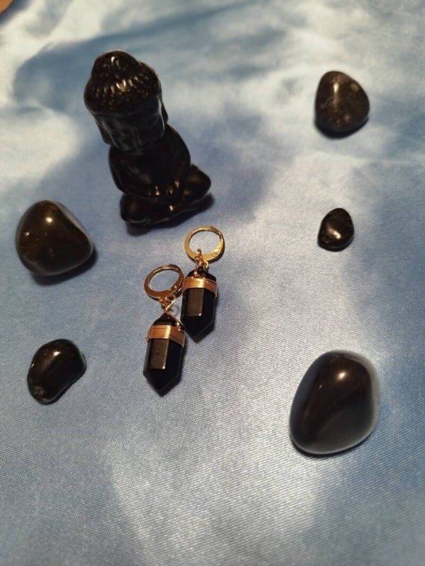 Boucles d'oreilles pointes Obsidienne noir