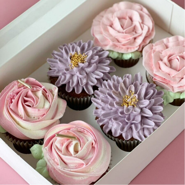 Floral cupcakes