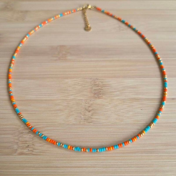 Someting Orange Necklace Gold
