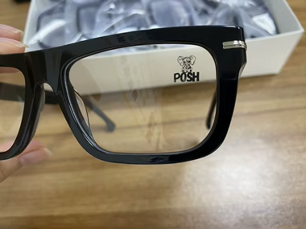 Posh Fashionable Unisex Eyeglasses