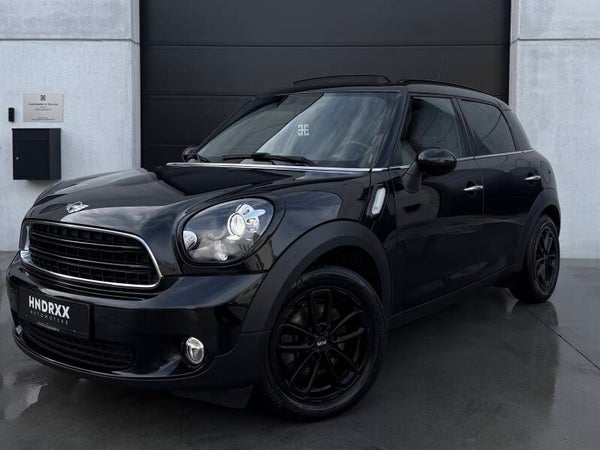 MINI Cooper Countryman 1.6i - Panorama - Full Black - BTW